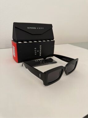 Sephora x Diff  Women's Sunglasses NIB Limited Edition Collab